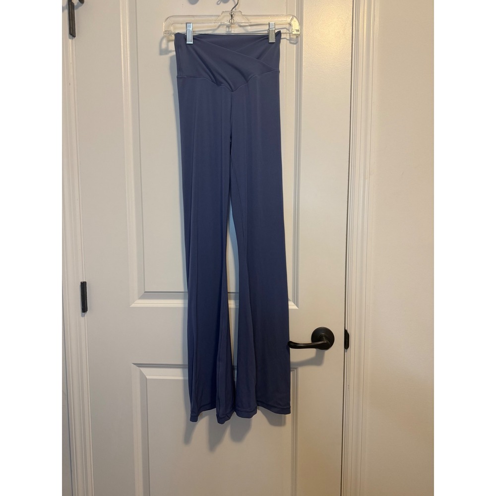 OFFLINE by Aerie Flare Leggings Womens Medium Blue Excellent Crossover Yoga